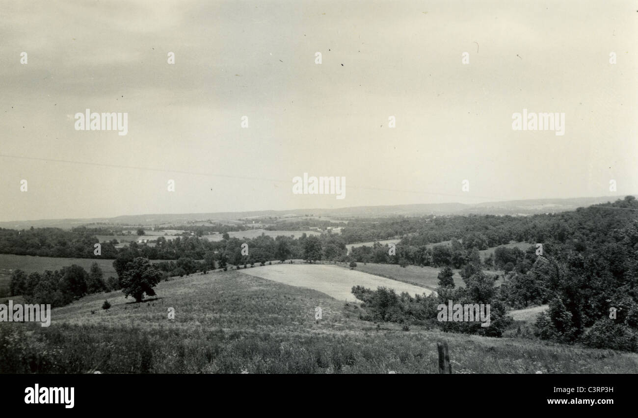 Vista guardando oltre i monti Ozark paesaggio scenic 1939 1930s Foto Stock