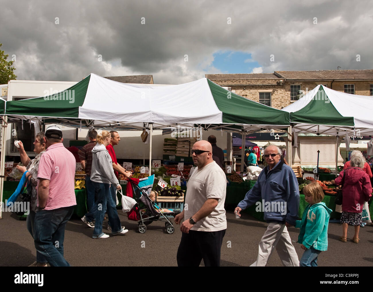 Giorno di mercato a Bury St Edmunds Foto Stock