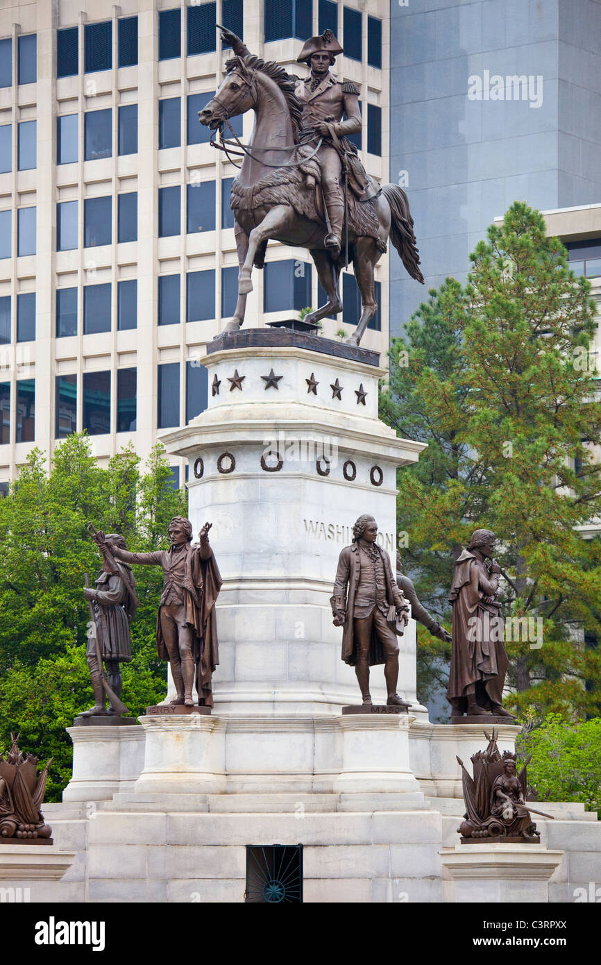 Statua di Geroge Washington presso lo State Capitol, Richmond, VA Foto Stock