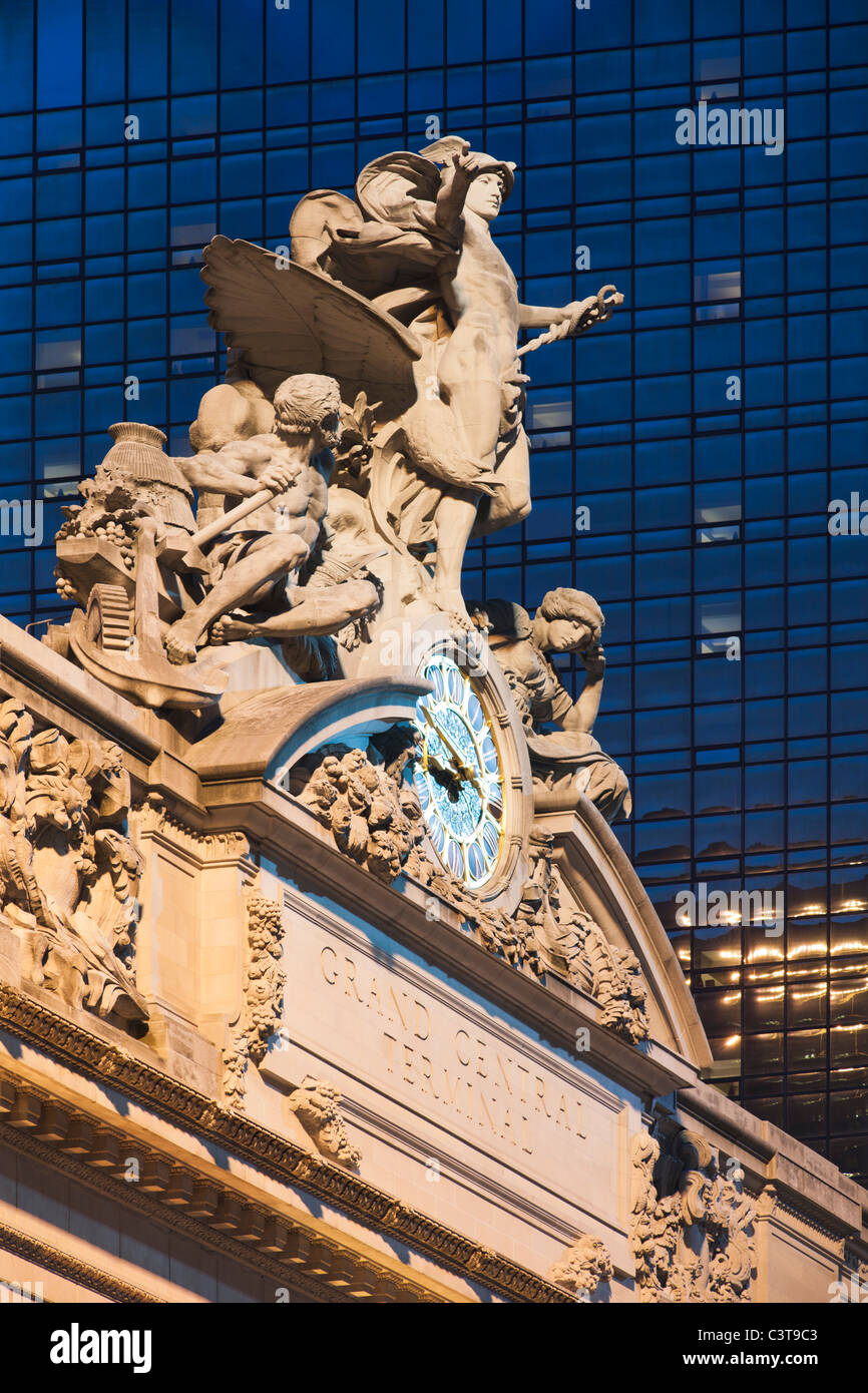 La Grand Central Station clock di scultura Foto Stock