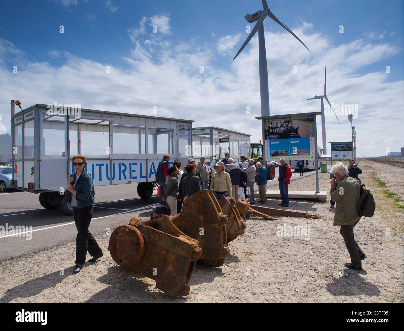 I turisti possono visitare il Maasvlakte 2, un grande progetto di ingegneria per creare nuovi terreni per l'ampliamento del porto di Rotterdam Foto Stock
