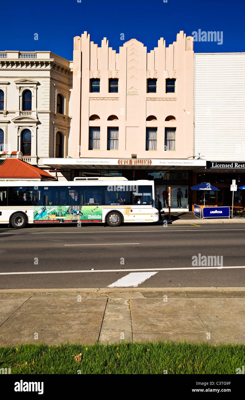 Ballarat Australia / autobus pubblici in Sturt Street Ballarat Victoria Australia. Foto Stock