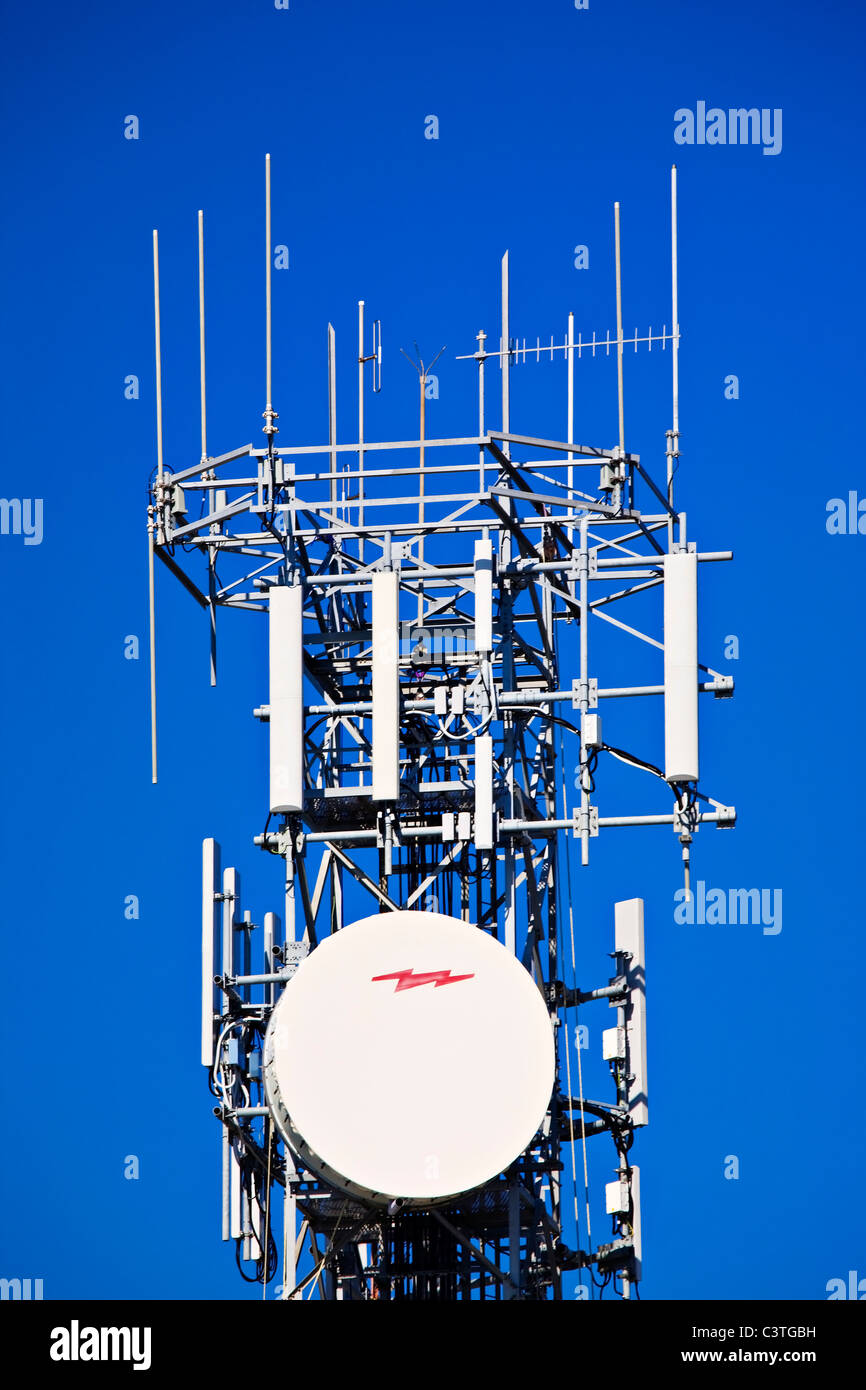 Telecomunicazioni / una trasmissione di microonde torre in Ballarat Victoria Australia. Foto Stock