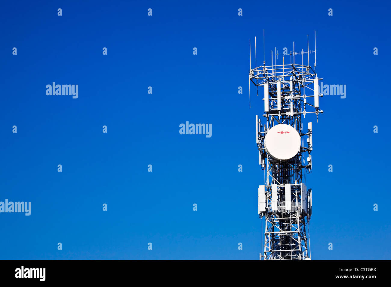 Telecomunicazioni / una trasmissione di microonde torre in Ballarat Victoria Australia. Foto Stock