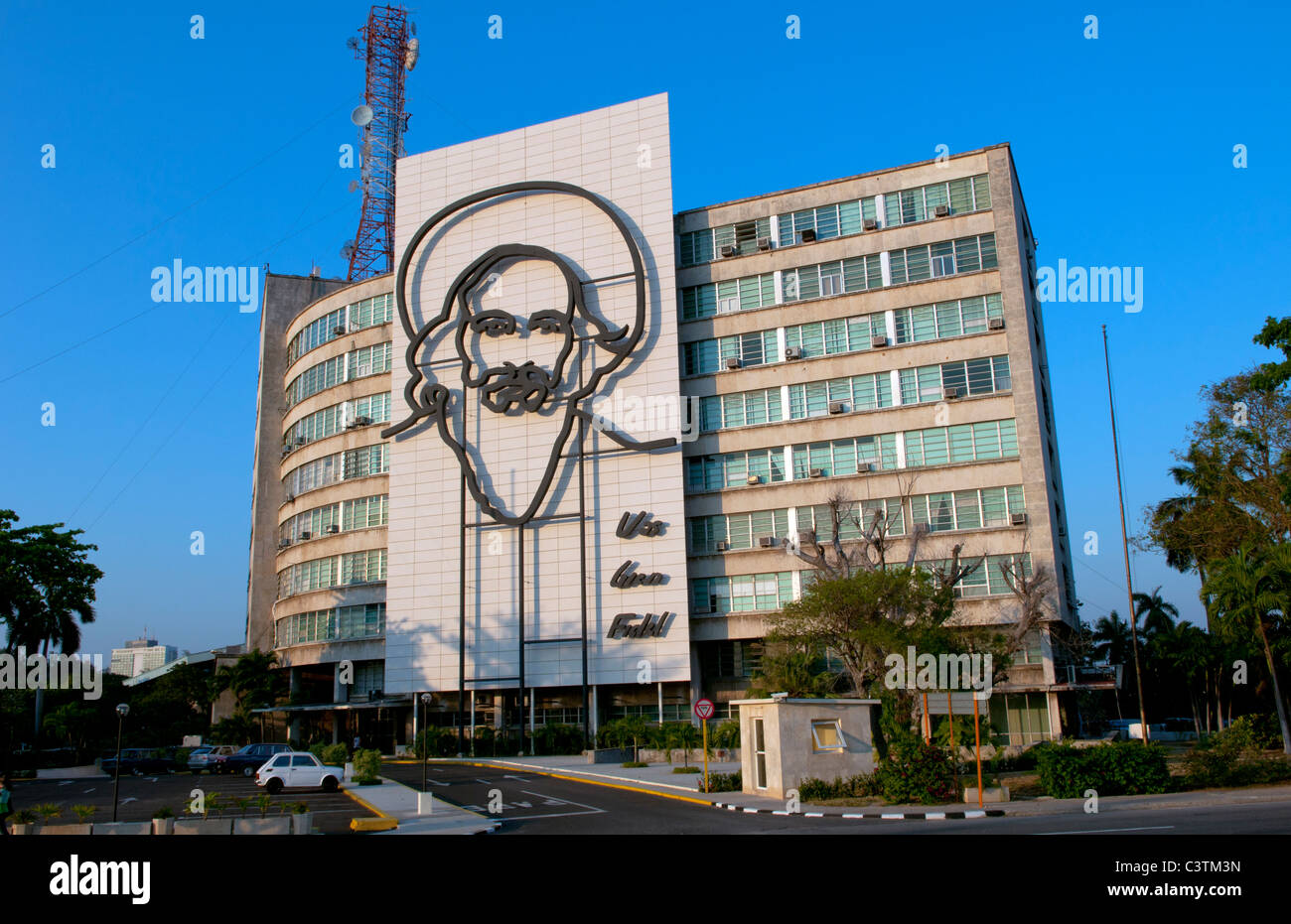 Camilo Cienfuegos nuovo artwork per hero nella Piazza della Rivoluzione a l Avana Cuba Foto Stock