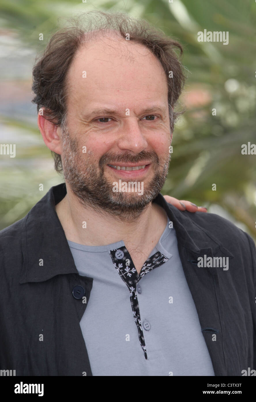 DENIS PODALYDES LA CONQUETE PHOTOCALL CANNES FILM FESTIVAL 2011 PALAIS DES FESTIVAL CANNES Francia 18 Maggio 2011 Foto Stock