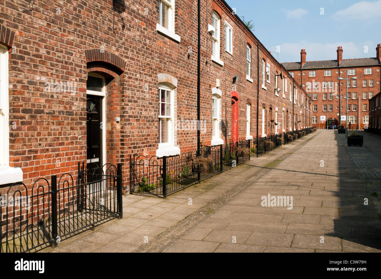 Restaurata alla fine del XIX secolo case a schiera, Anita Street, Ancoats villaggio urbano, Northern Quarter, Manchester, Inghilterra, Regno Unito. Foto Stock