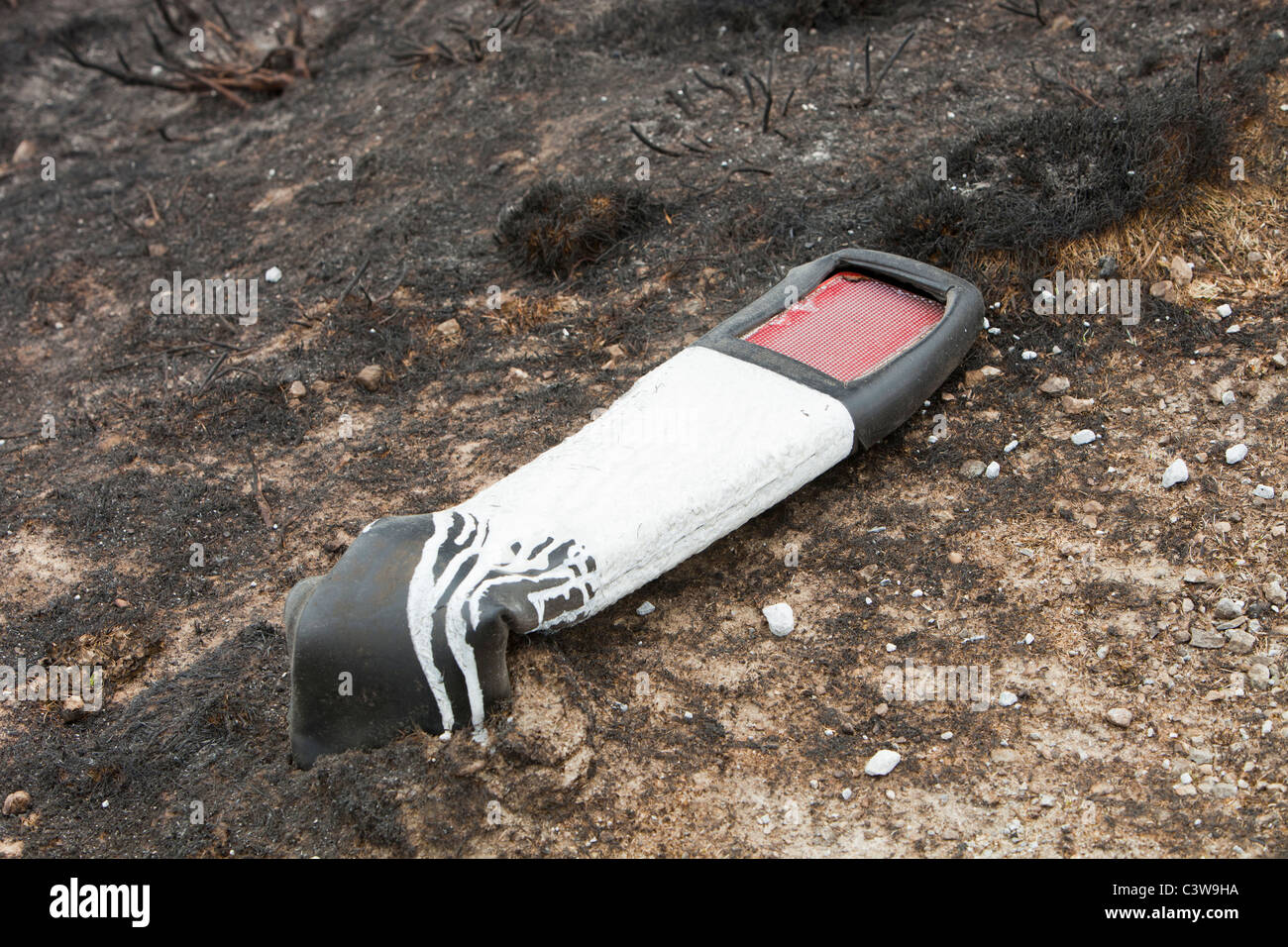 Una brughiera fire al di sopra di Halifax nel Regno Unito dopo la secca la molla sul record. Foto Stock