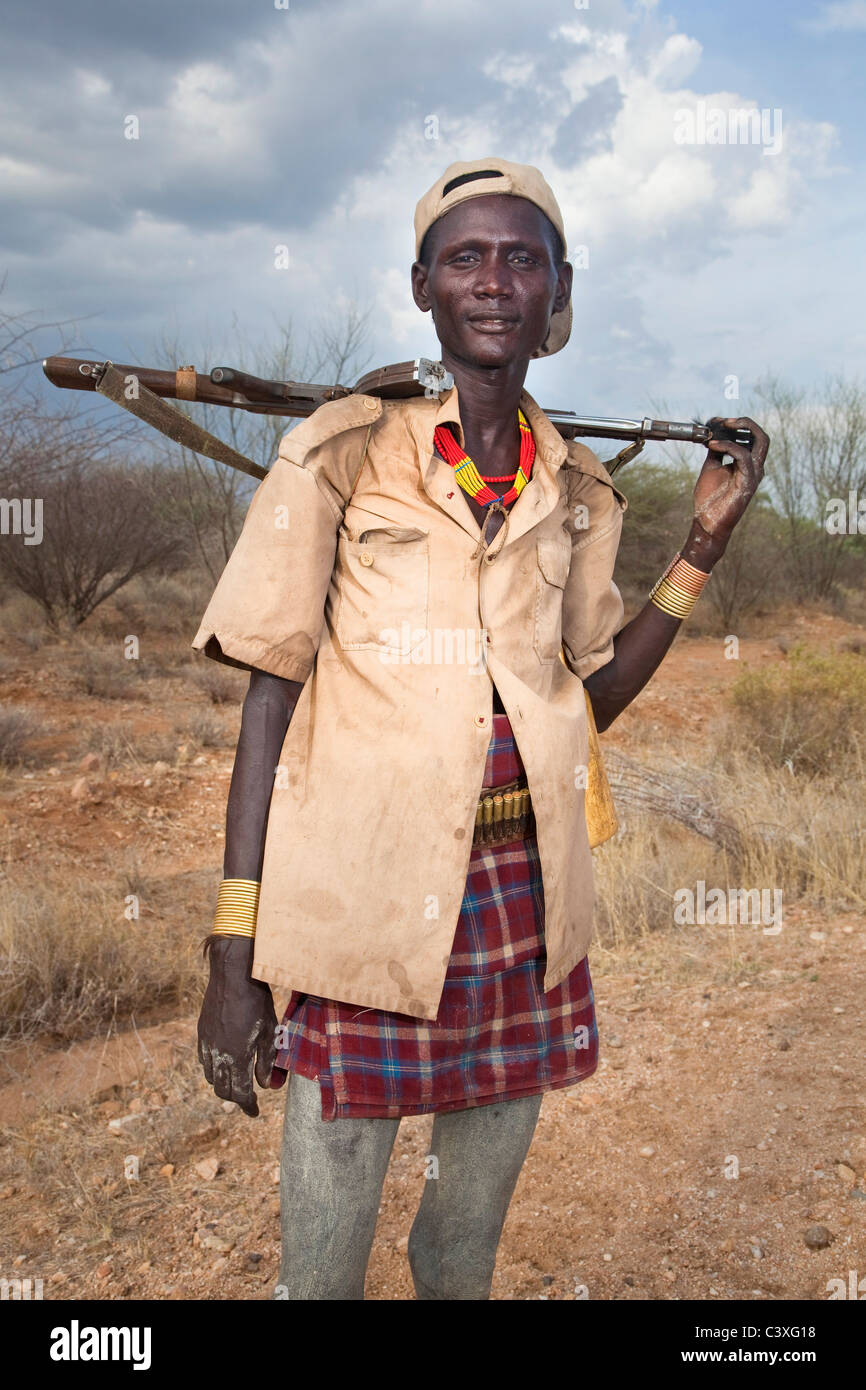 Persone Dassanech, vicino Omorate, sud della valle dell'Omo, Etiopia, Africa Foto Stock