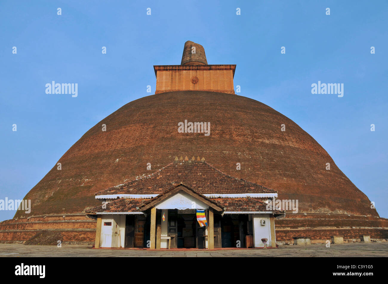 Antico Stupa Jetavana costruita in laterizio Anuradhapura Sri Lanka Foto Stock