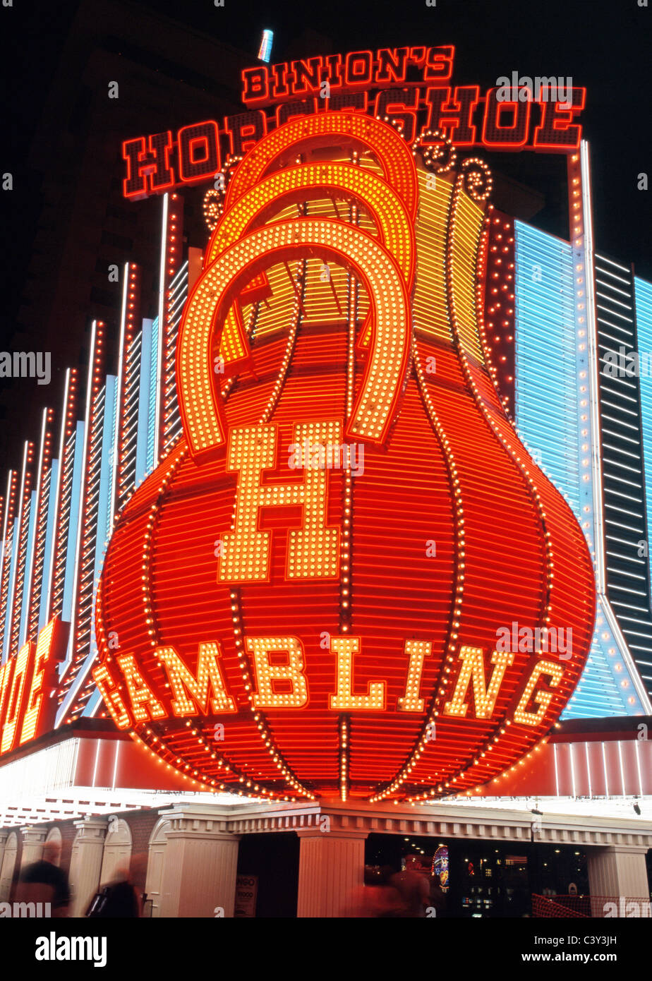 Il centro del distretto di casinò di notte, Las Vegas, Nevada, USA. Foto Stock