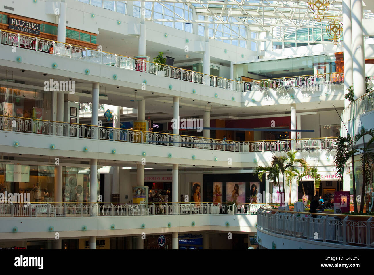 Il Centro Commerciale Pentagon City Mall, Arlington, Virginia Foto Stock