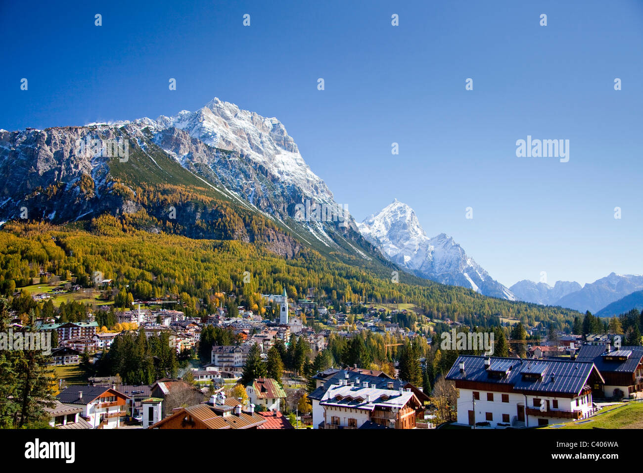 L'Italia, Europa, Dolomiti, le Alpi, il patrimonio culturale mondiale a Cortina d'Ampezzo, autunno Foto Stock