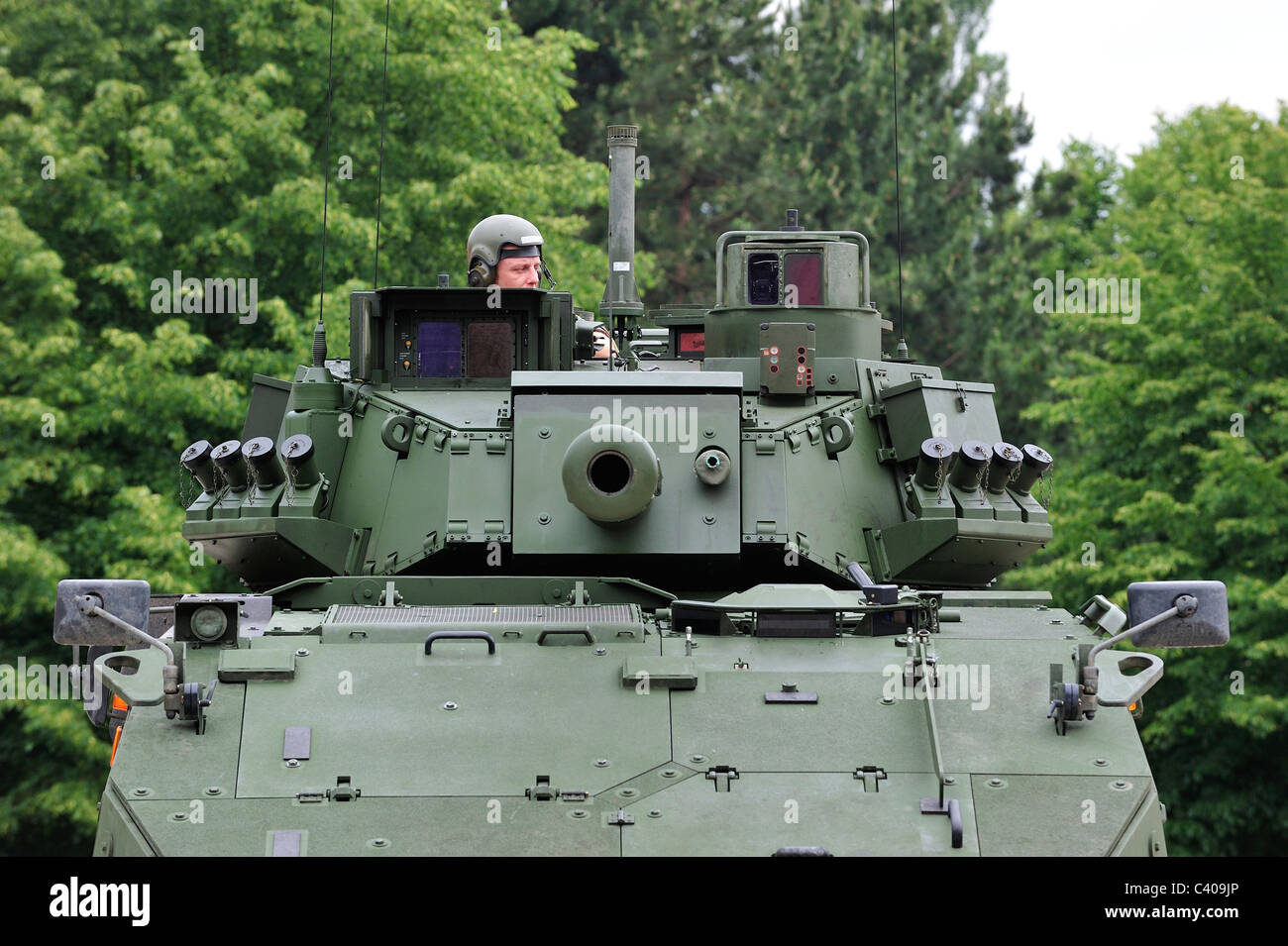 Comandante in torretta di MOWAG Piranha IIIC combattimento blindati veicolo dell'esercito belga, Belgio Foto Stock