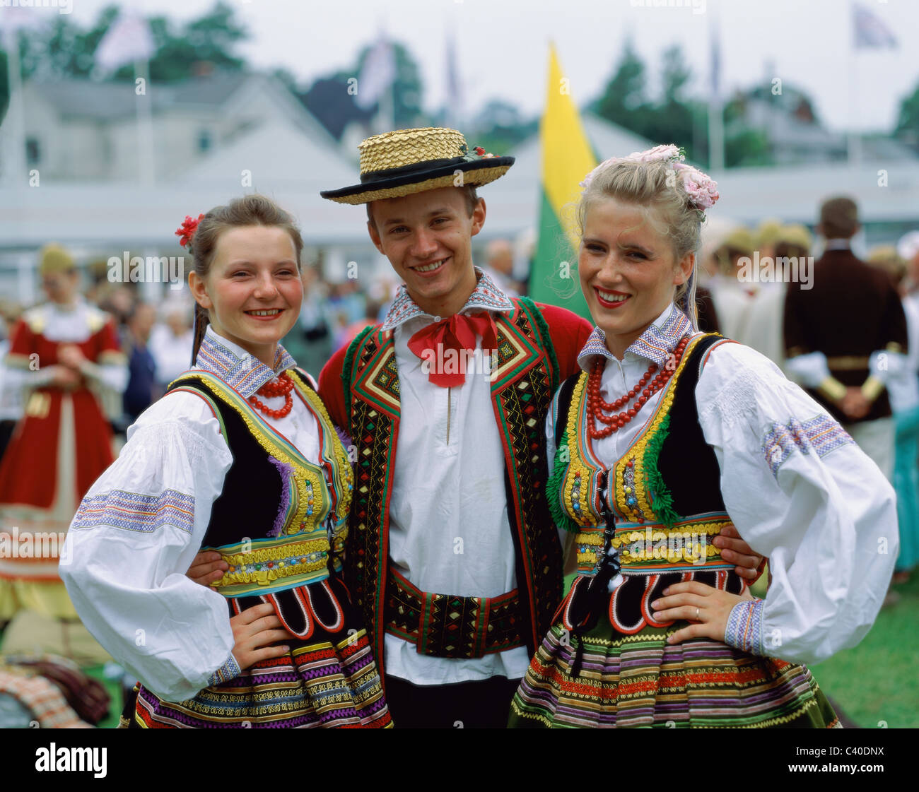 Celebrare, celebrazione, costumi, abiti, Europa, Europeo, Felice, cappello, vacanze, Landmark, nativo, all'aperto, persone, Polonia, UE Foto Stock