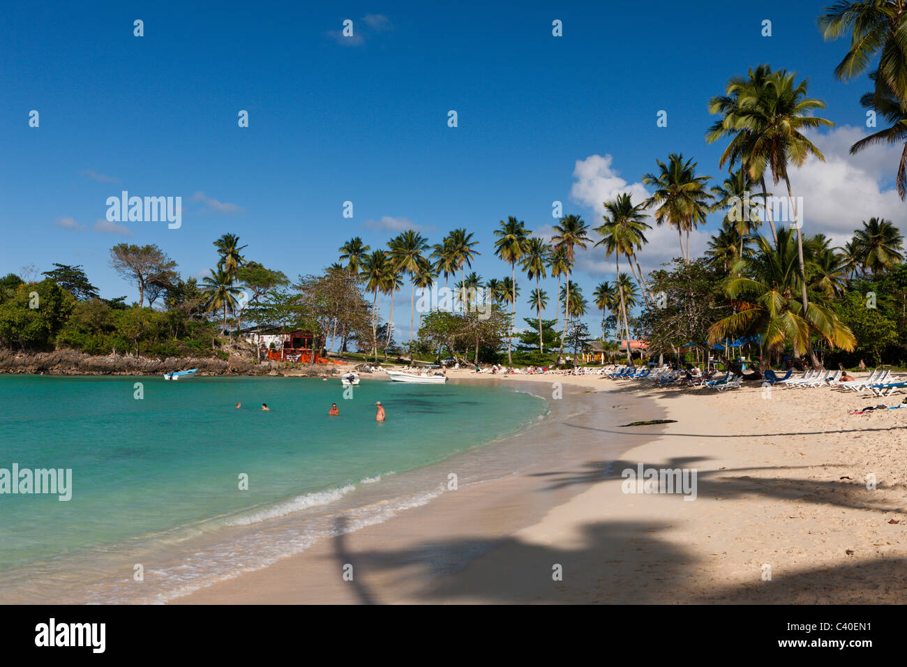 Playa Rincon spiaggia vicino a Las Galeras, penisola di Samana, Repubblica Dominicana Foto Stock