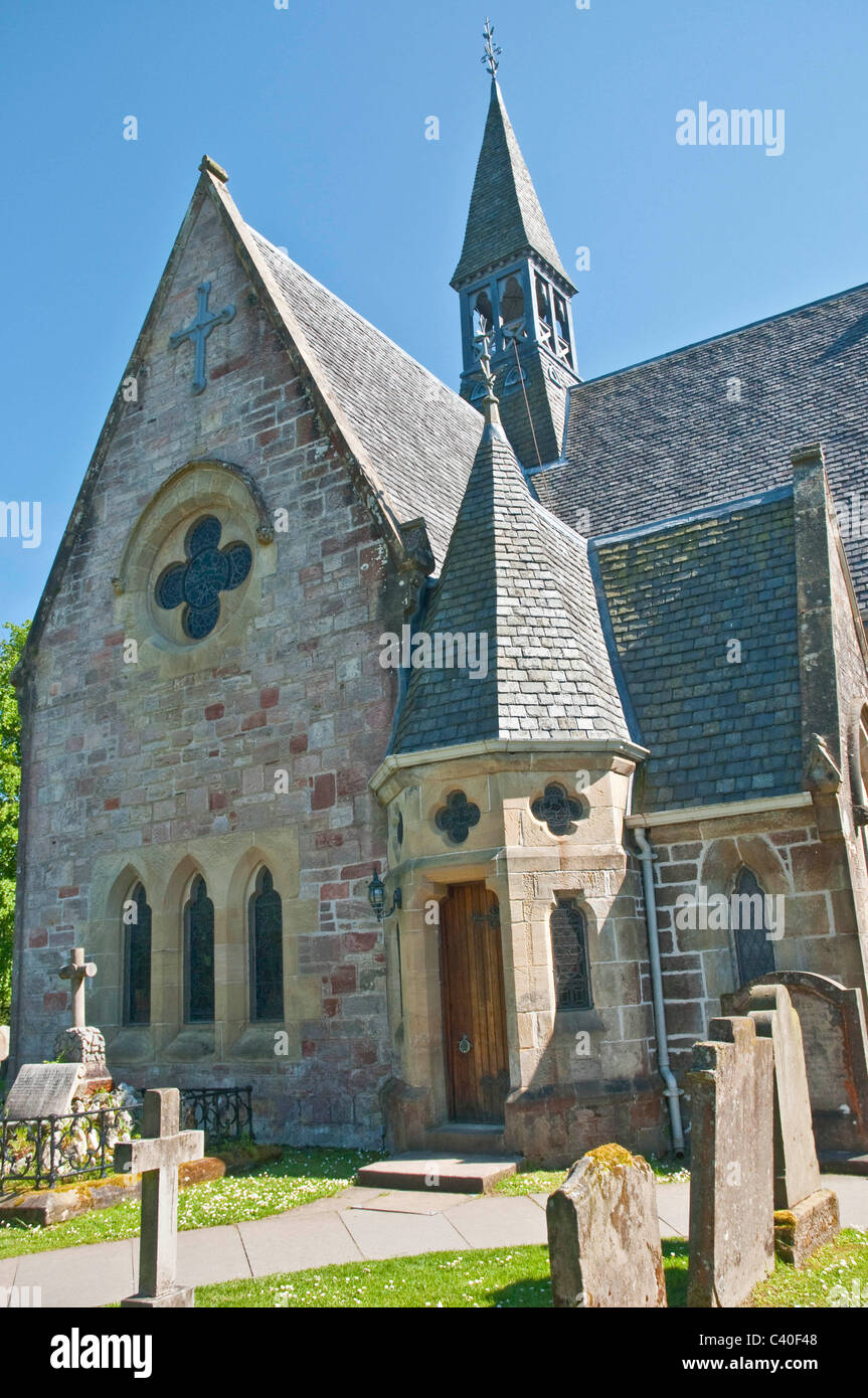 Chiesa di Luss accanto a Loch Lomond Argyll & Bute Scozia Scotland Foto Stock