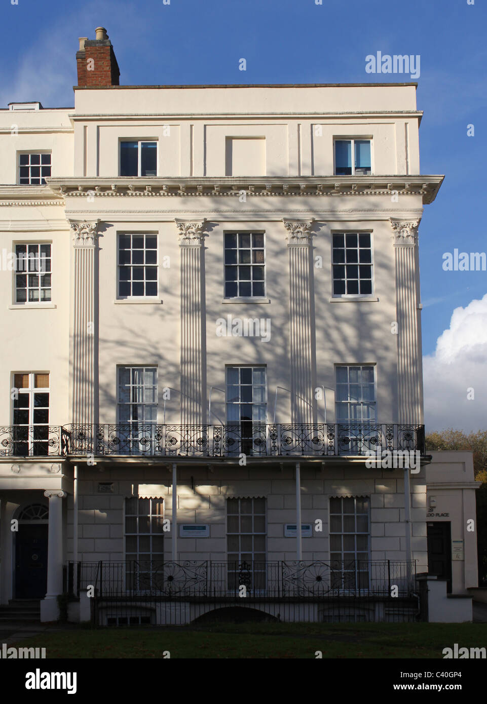 Royal Leamington Spa in stile neoclassico georgiana architettura Regency Foto Stock
