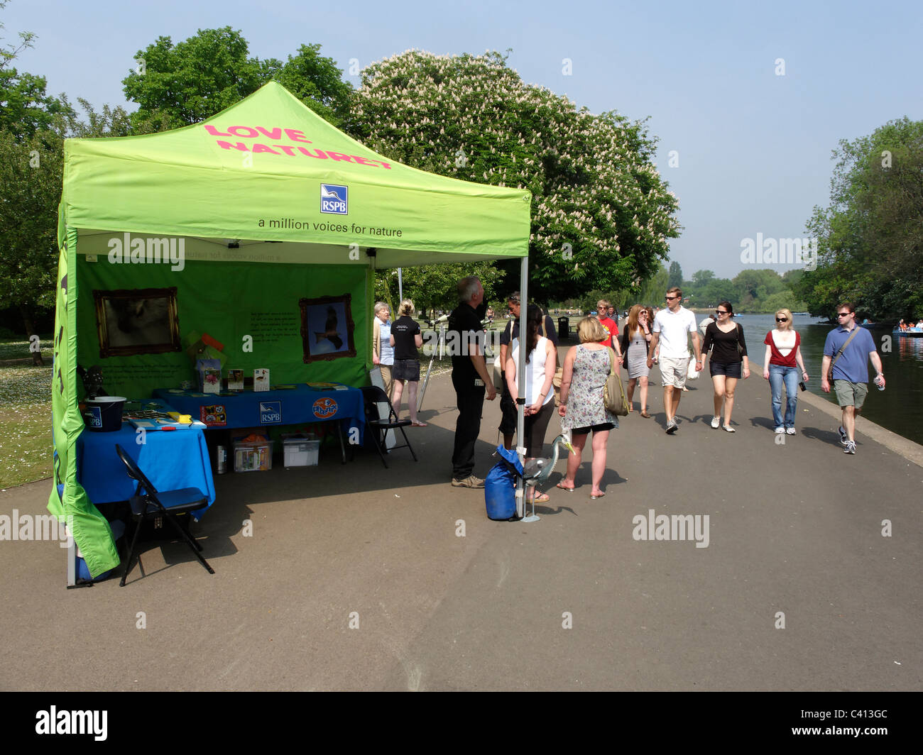 Regents Park RSPB display, Londra, maggio 2011 Foto Stock