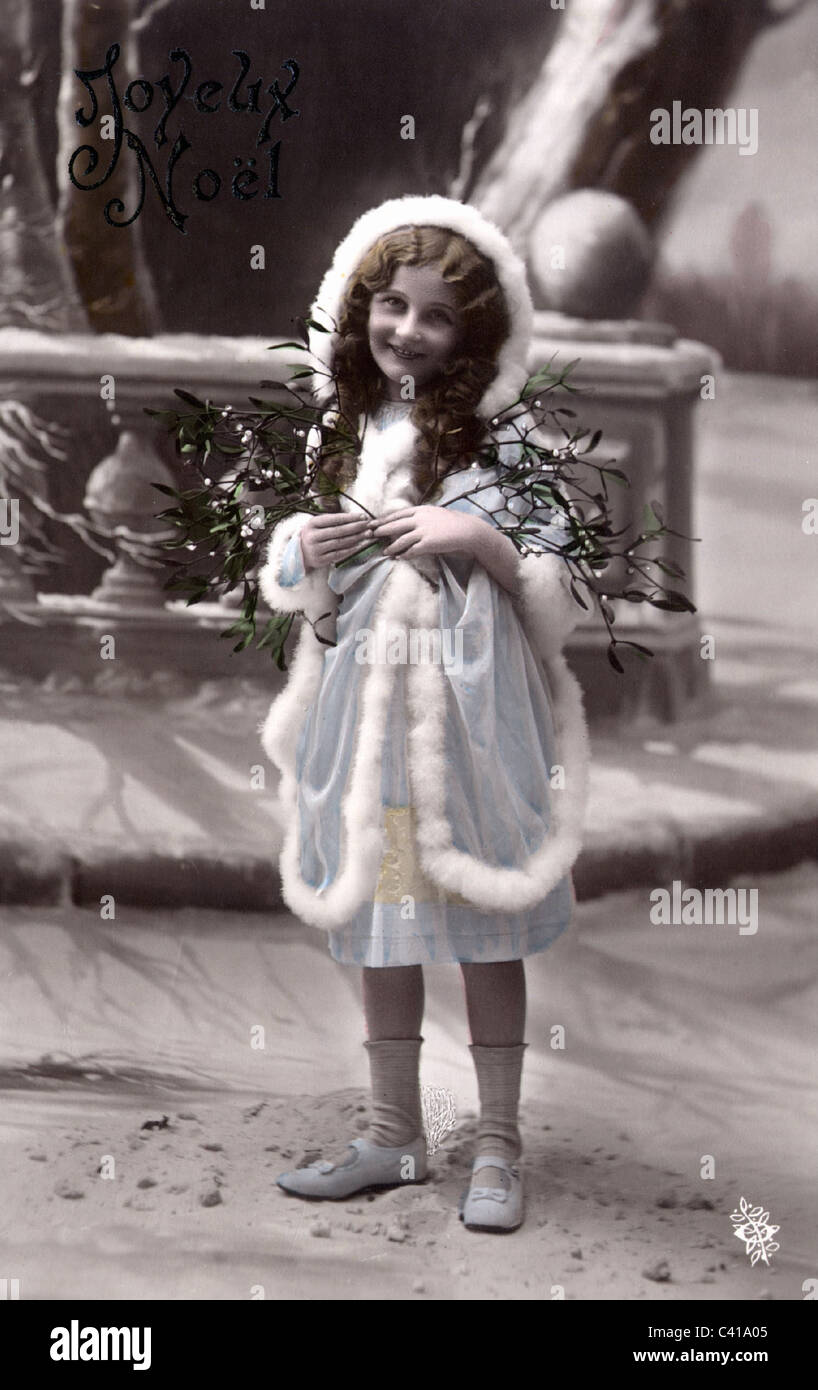 Natale, ragazza giovane con mistetoe, cartolina, 'Joyeux Noel', circa 1900, Additional-Rights-Clearences-non disponibile Foto Stock