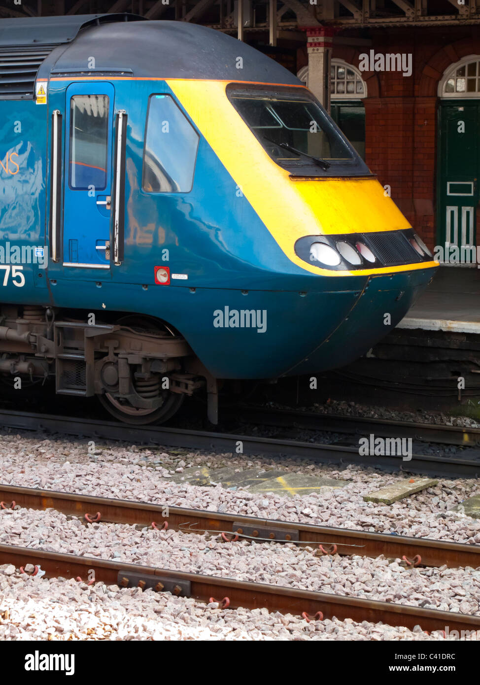 East Midlands treni Inter City 125 locomotive diesel in treno la stazione di Nottingham England Regno Unito Foto Stock