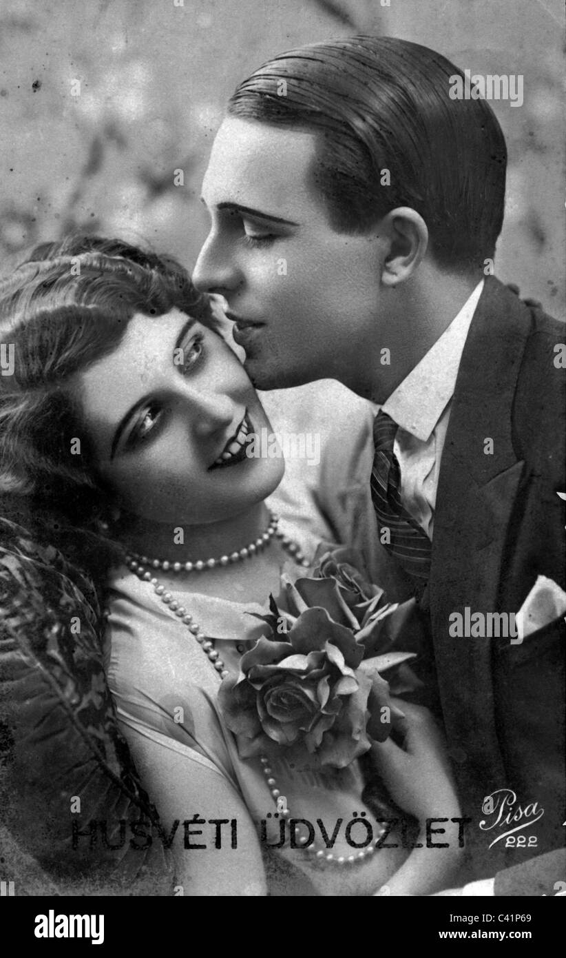 Persone, coppie, anni 20, giovane coppia, cartolina fotografica, Ungheria, auguri di Pasqua, buona Pasqua, 20 ° secolo, storico, storico, amanti, 20, nostalgia, diritti aggiuntivi-clearences-non disponibile Foto Stock