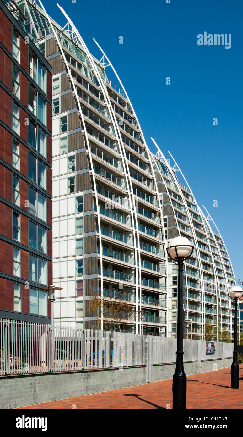 La NV edifici condomini, Huron bacino, Salford Quays, Greater Manchester, Inghilterra, Regno Unito Foto Stock