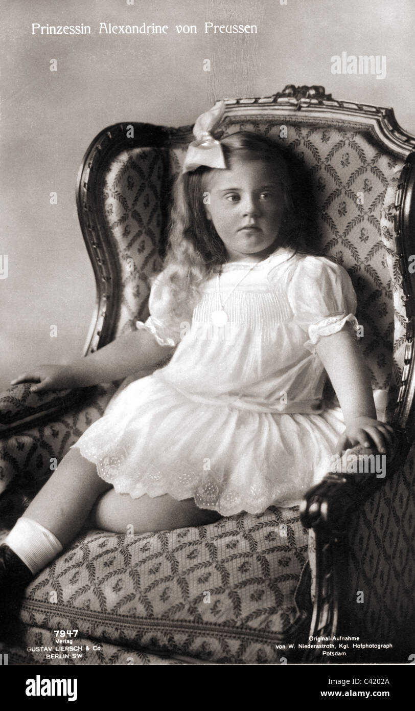 Alessandrina Irene, 7.4.1915 - 2.10.1980, Principessa di Prussia, come bambini, cartolina, W. Niederastroth, Potsdam, circa 1918, Foto Stock
