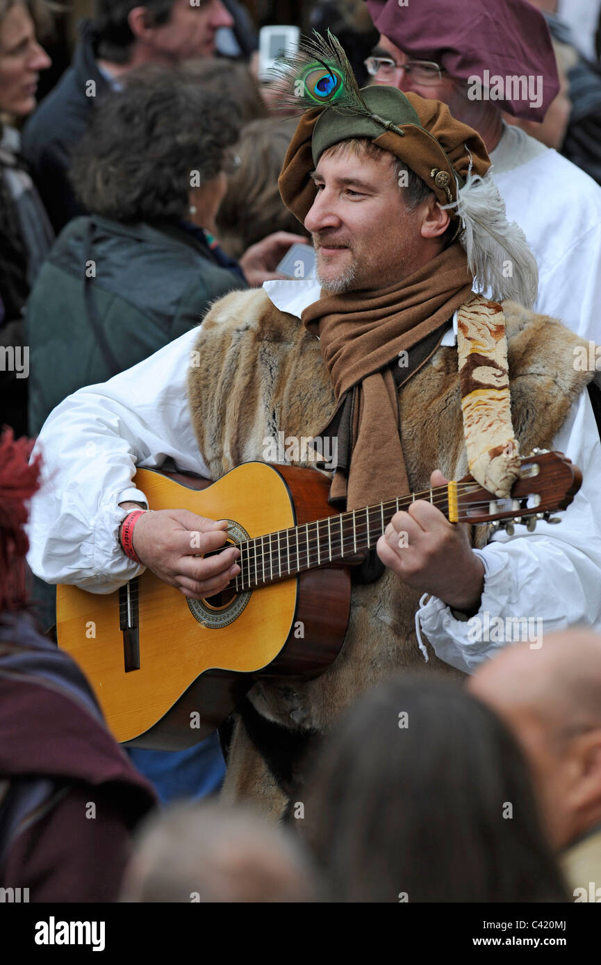 Gli artisti interpreti o esecutori al festival medievale in città Oettingen in Baviera, Germania Foto Stock