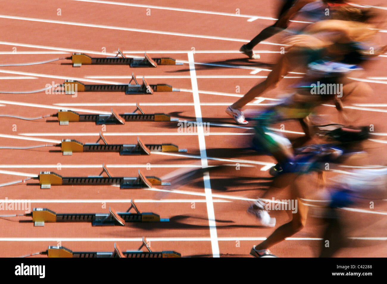 Dettaglio di inizio womens 100m gara. Foto Stock