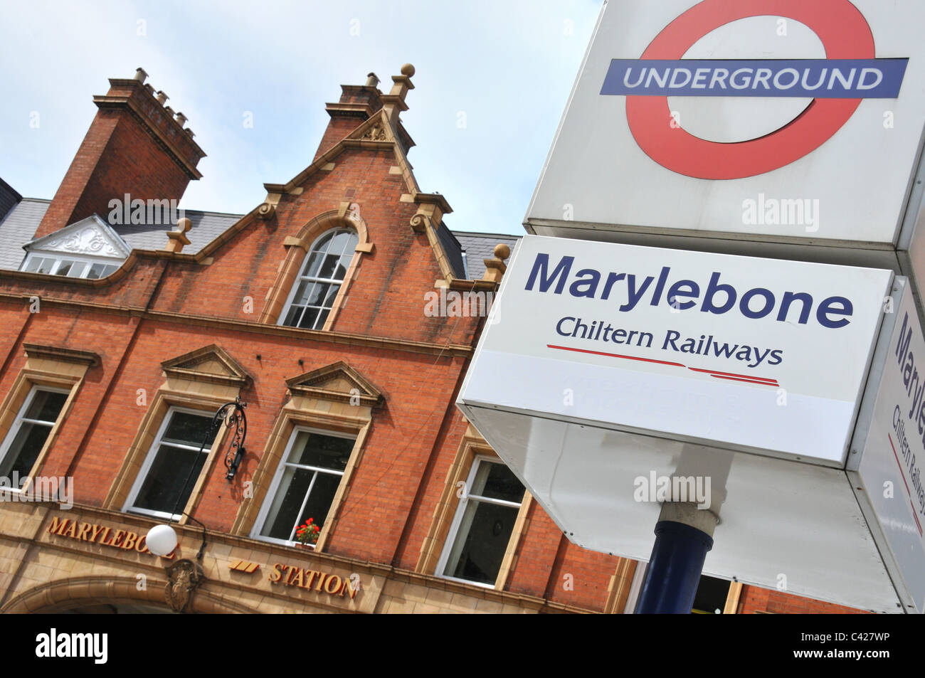 Stazione di Marylebone Chiltern Railways metropolitana connessione di " commuters " Viaggio Londra Foto Stock