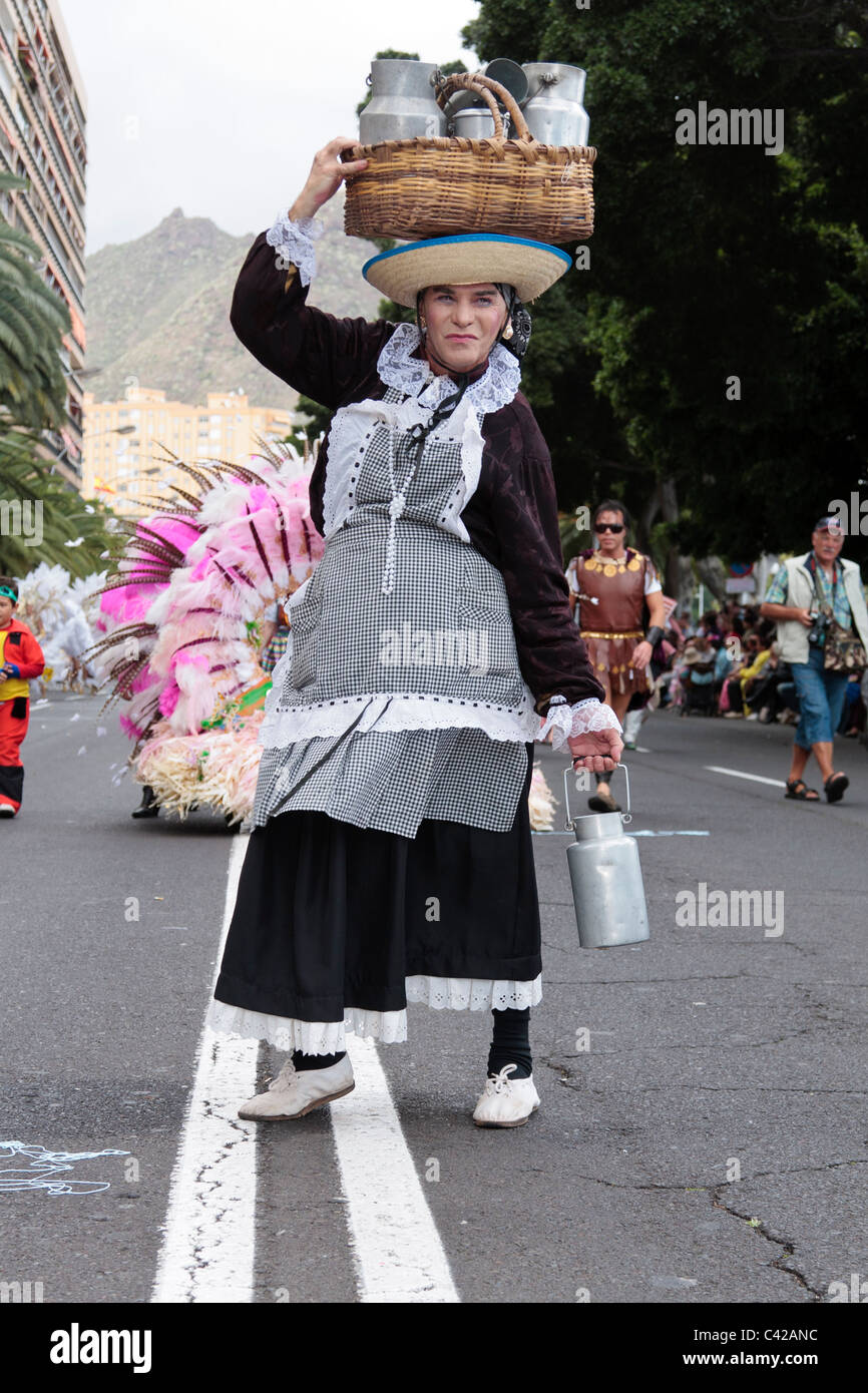 Il martedì grasso sfilata a Santa Cruz de Tenerife Carnaval Foto Stock