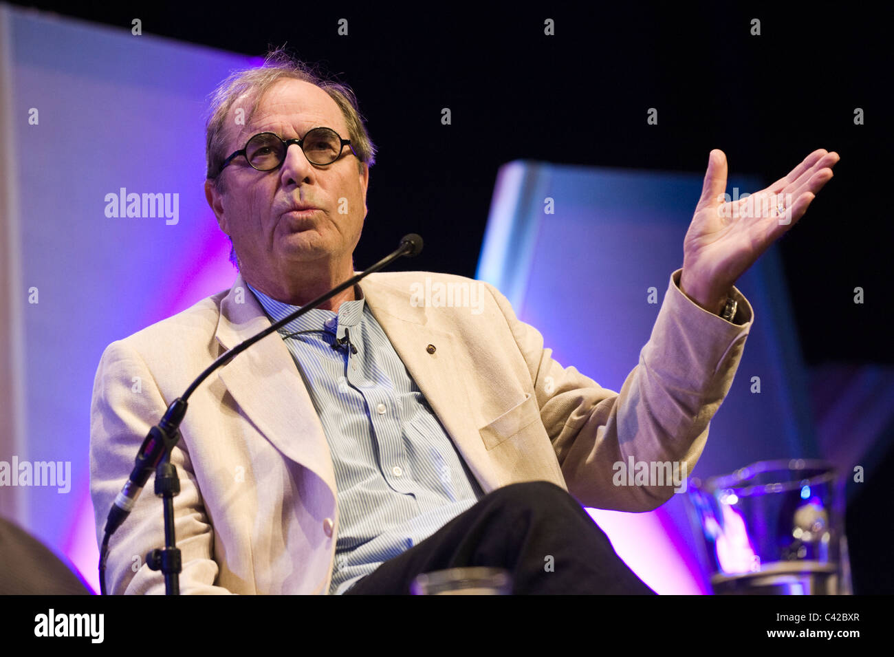 Paul Theroux romanziere americano e scrittore di viaggi nella foto a Hay Festival 2011 Foto Stock