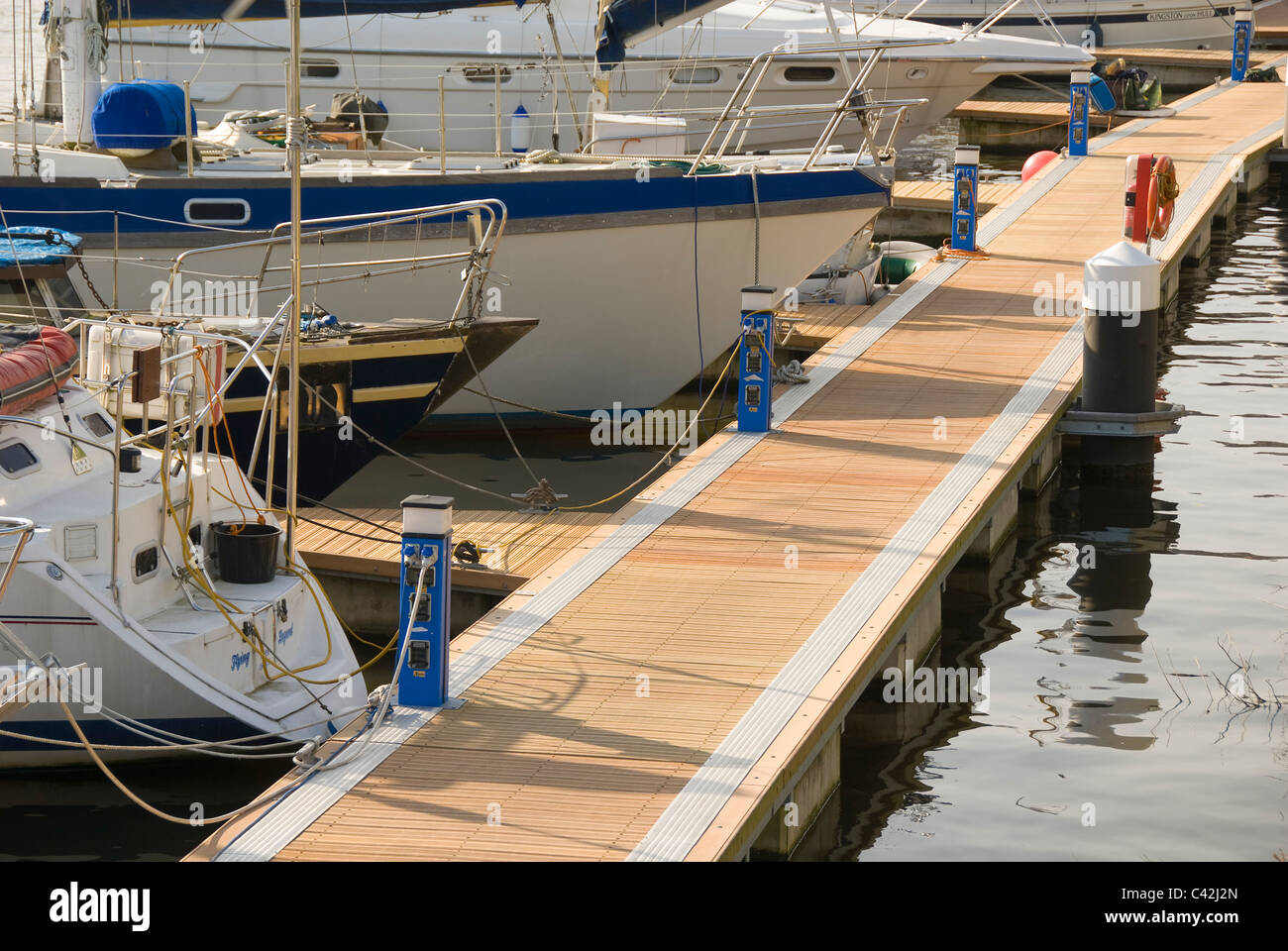 Barche ormeggiate in banchina, Floating Harbour, Bristol, Regno Unito Foto Stock
