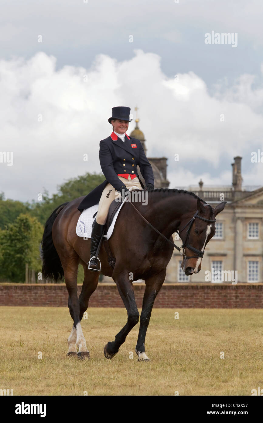Piggy francese sul Alvescot prada a Houghton Hall Horse Trials 2011 Foto Stock Piggy francese sul Alvescot prada a Houghton Hall Horse Trials 2011 Foto Stock