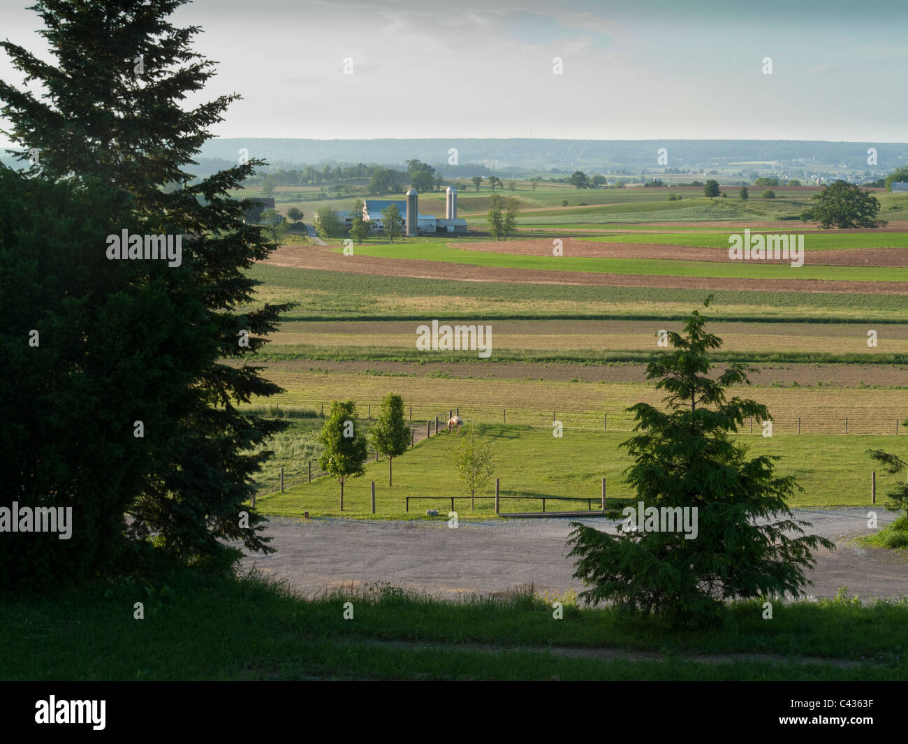 Vista delle aziende agricole, Pennsylvania Dutch Country, Lancaster County, PA, Stati Uniti d'America Foto Stock
