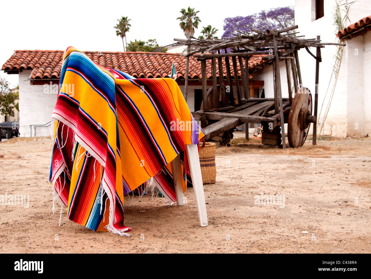 Coperta messicana su una sedia Foto Stock