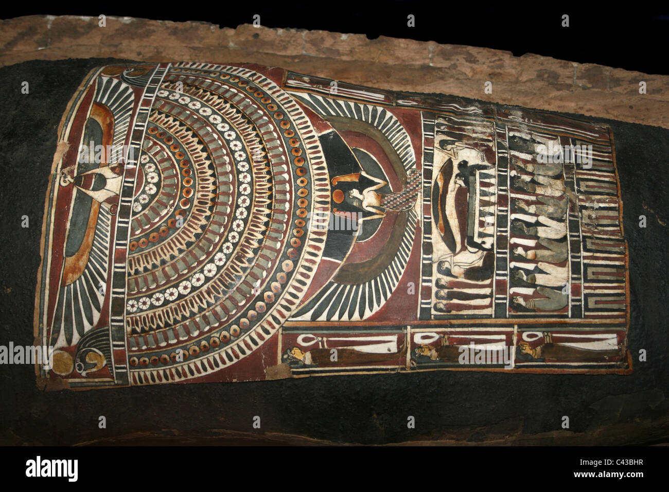 Dipinto luminosamente Cartonnage grembiule sulla mummia di Nesmin Foto Stock