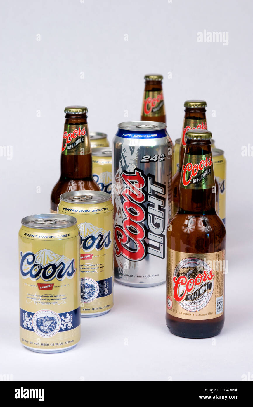 La birra di Coors e birra di Coors light bottiglie e lattine Foto stock -  Alamy