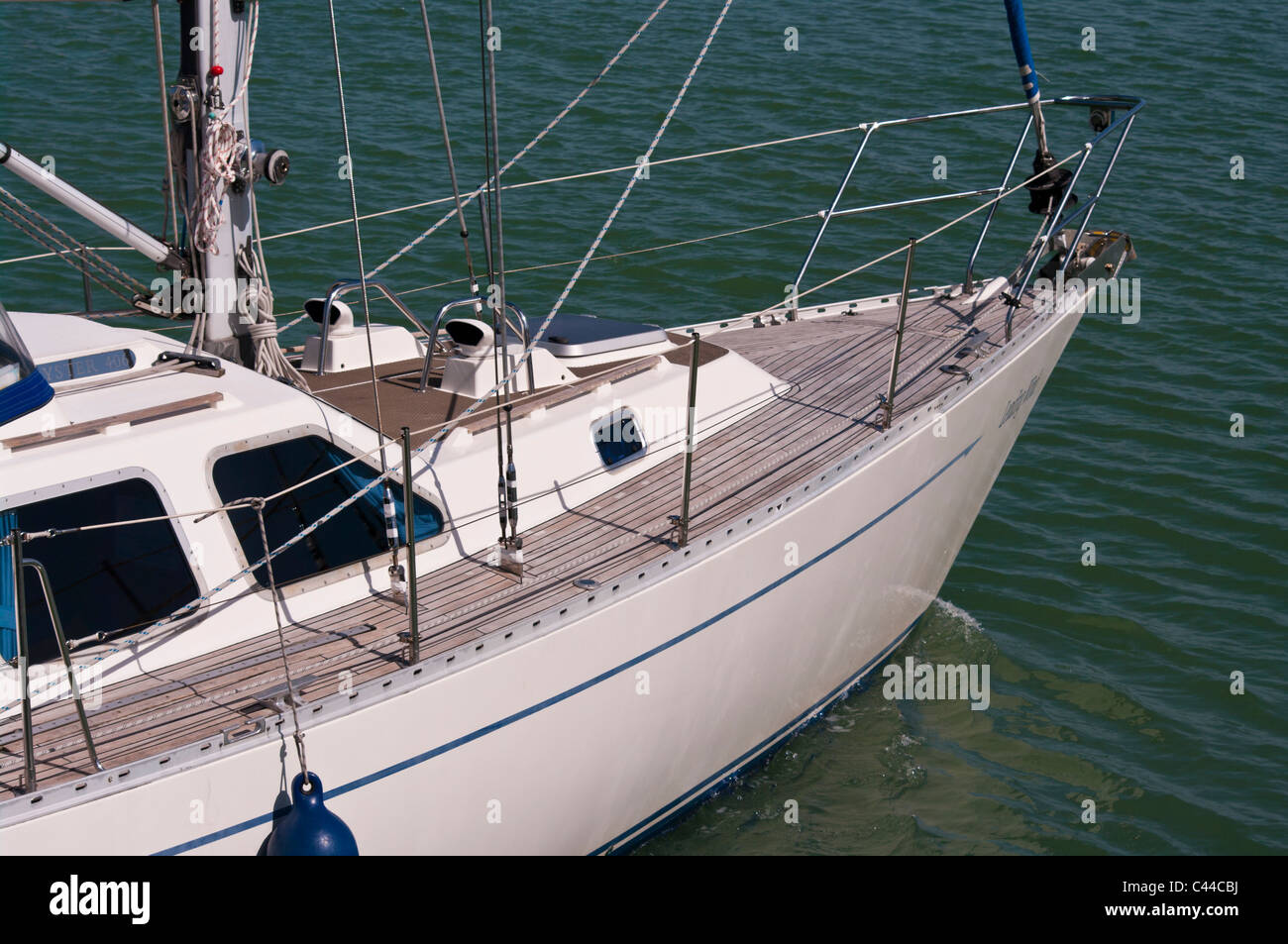 Prua di un lussuoso yacht a vela Foto Stock