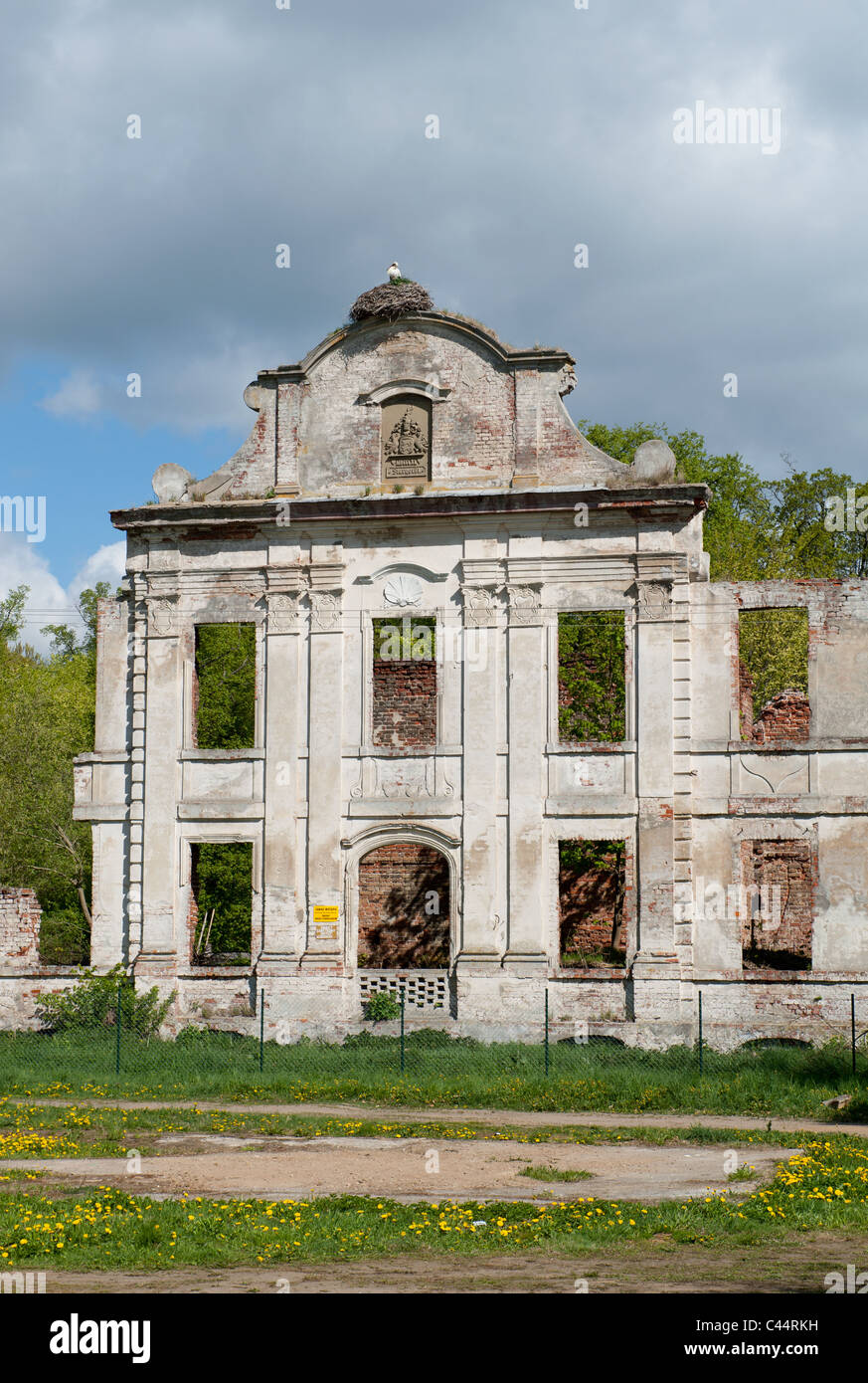 Le rovine di un palazzo (XVIII sec.) in Starogard, West Pomerania voivodato, Polonia Foto Stock