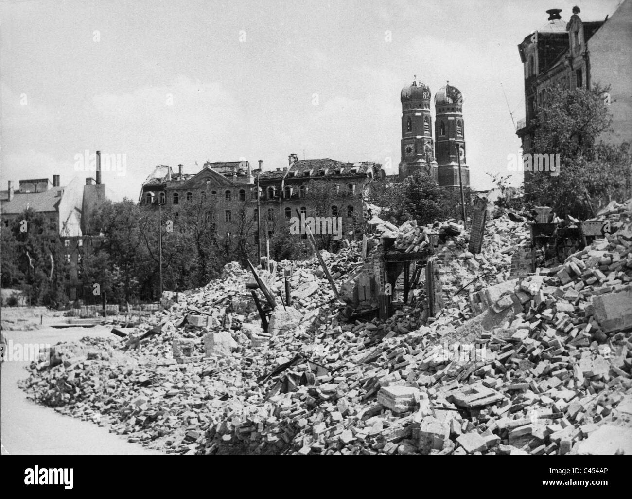 Monaco di Baviera dopo allied attacchi aerei Foto Stock