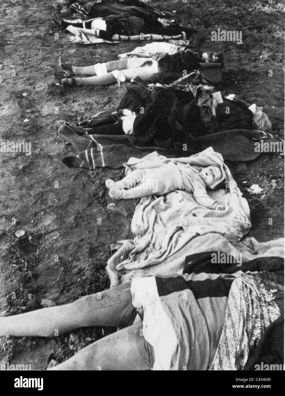 Il tempo di guerra le atrocità dell'Esercito Rosso in Nemmersdorf, 1944 Foto Stock