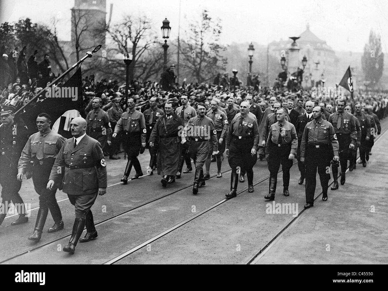 Julius Streicher, Adolf Hitler, Hermann Goering, Hermann Kriebel su 09.11.1933 a Monaco di Baviera Foto Stock
