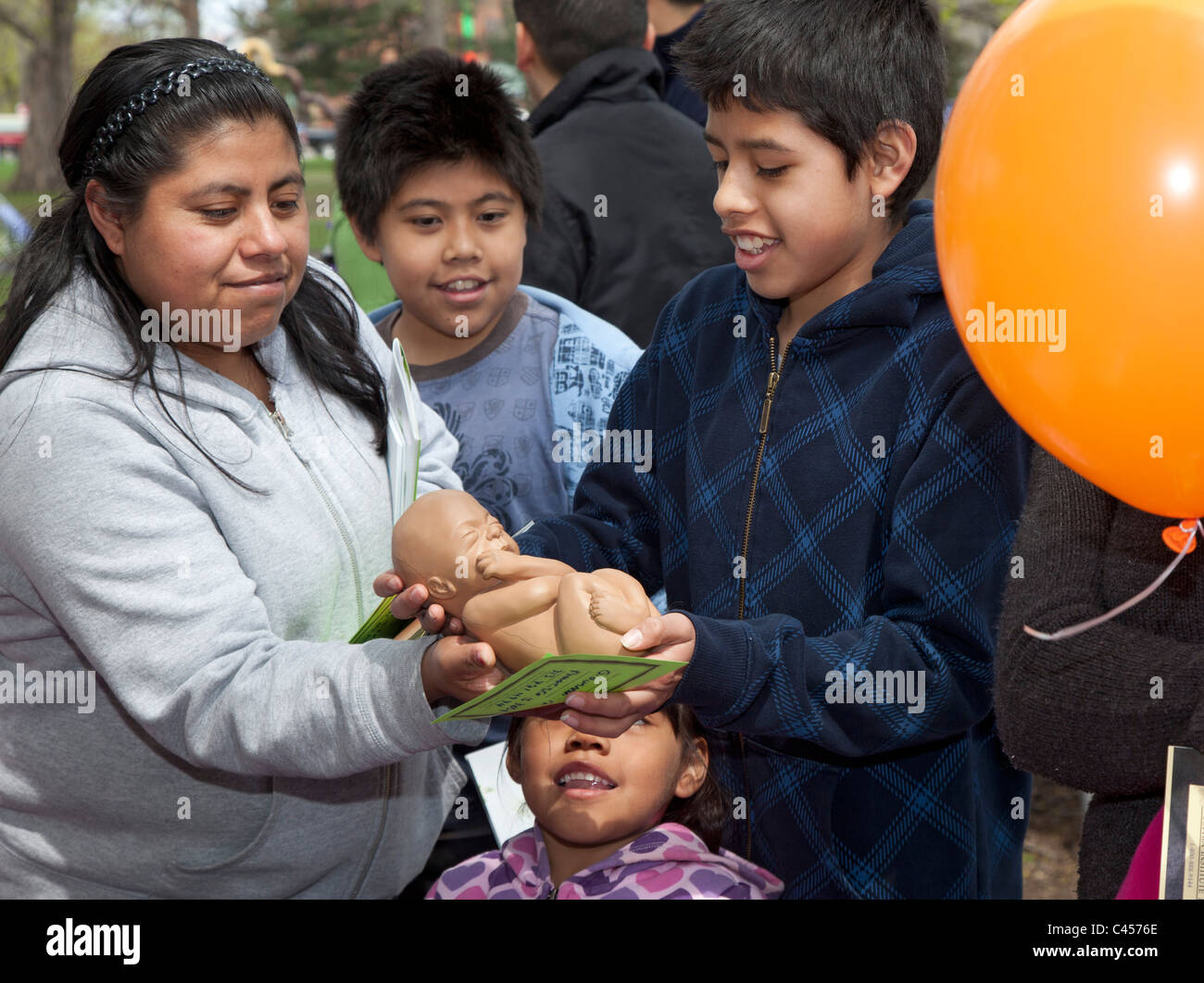 Stand Anti-Abortion ai bambini la fiera Foto Stock