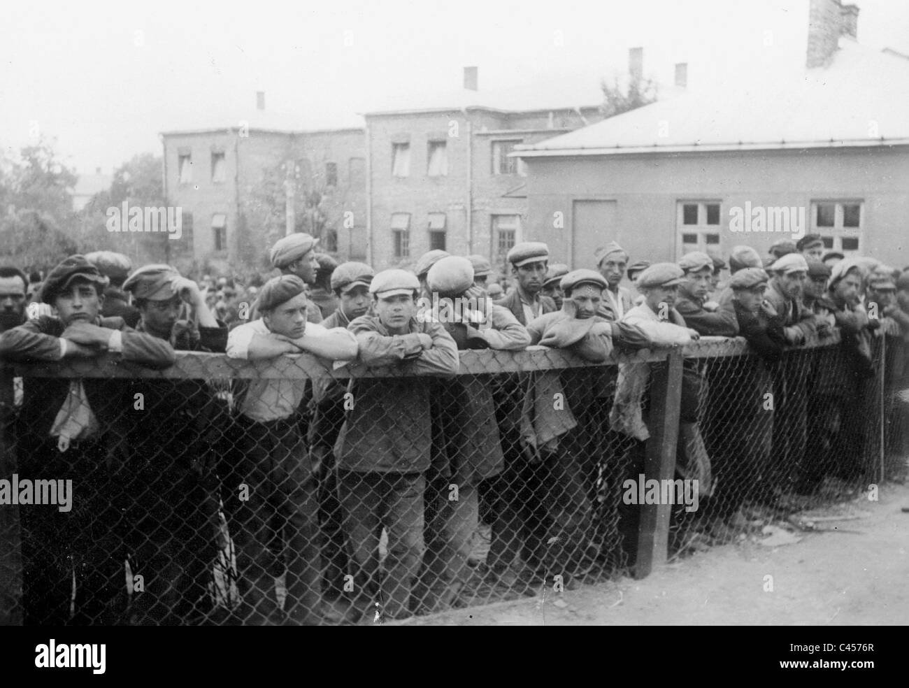 Internamento della popolazione maschile di Moseiska, 1941 Foto Stock