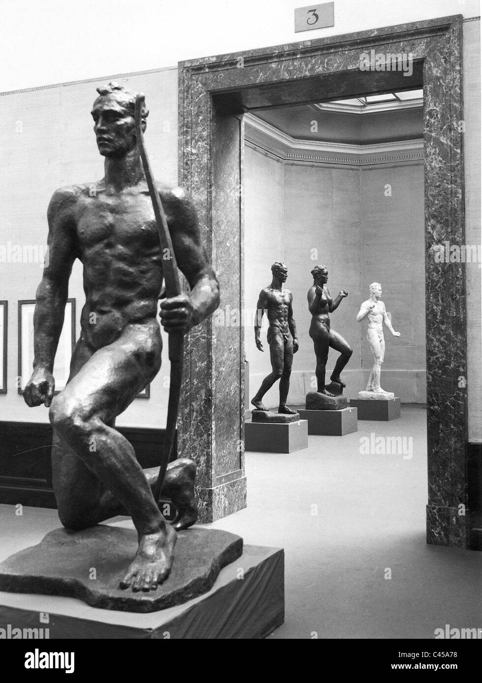 "Big guardia' di Georg Kolbe Foto Stock