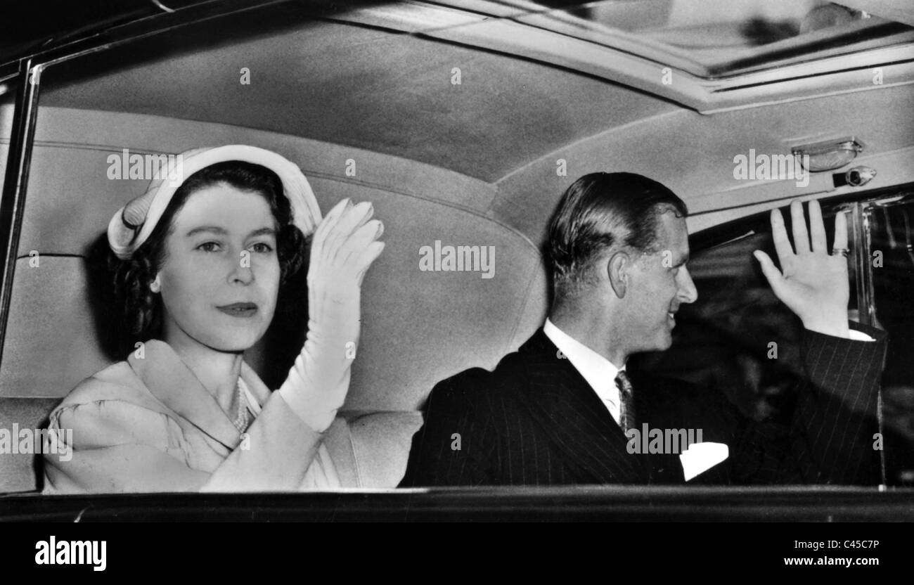 La Regina Elisabetta II e del principe Filippo FAMIGLIA REALE 01 Maggio 1949 Data approssimativa Foto Stock