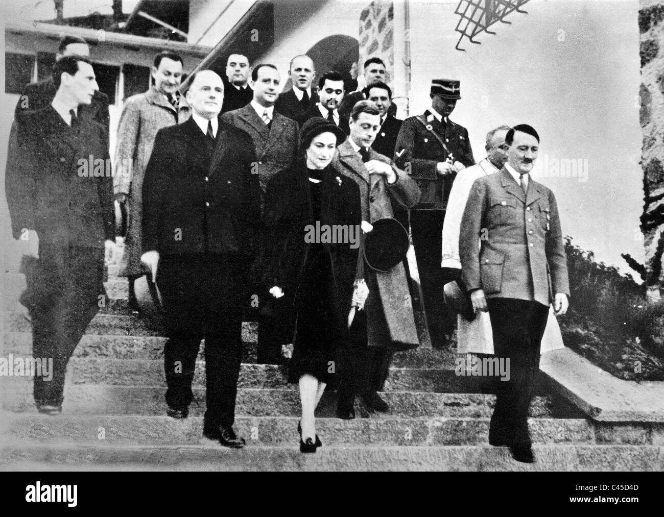 Il duca di Windsor, Schmidt con Hitler sulle scale del Berghof Foto Stock