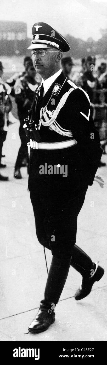 Heinrich Himmler vestito in uniforme in 1938 in Berlino-tempelhof Foto Stock